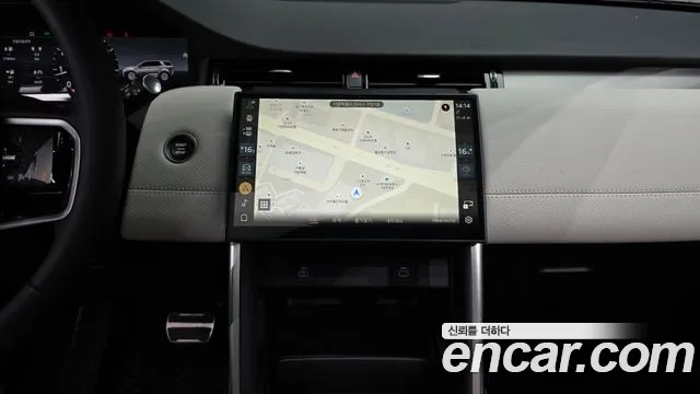 Land Rover Discovery Sport — Фото автомобиля 13