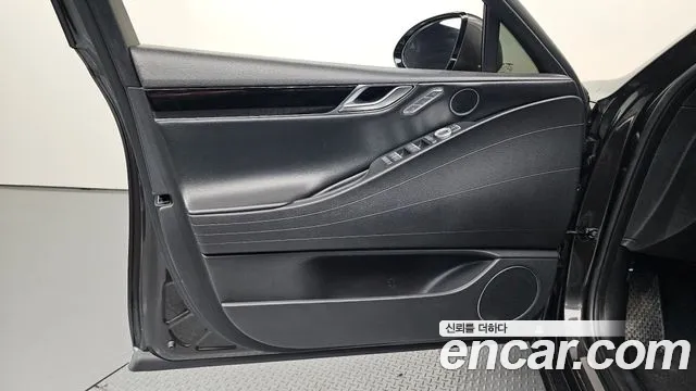 Genesis G80 Бензин 2.5 турбо AWD — Фото автомобиля 20