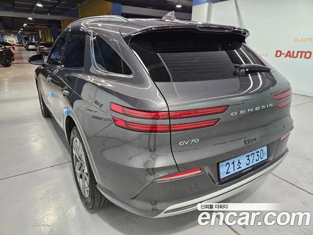 Genesis GV70 Electrified GV70 — Фото автомобиля 4