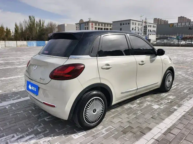 Wuling Bingo — Фото автомобиля 3