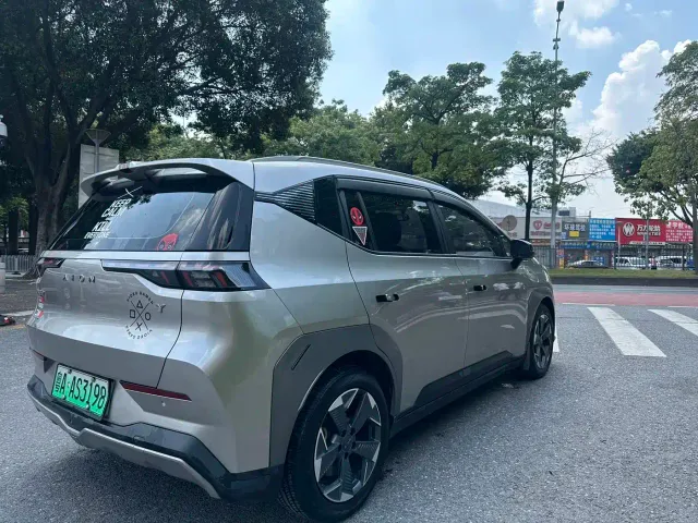 GAC Aion Y — Фото автомобиля 5