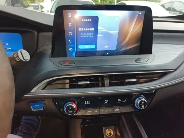 Buick Velite 6 — Фото автомобиля 12