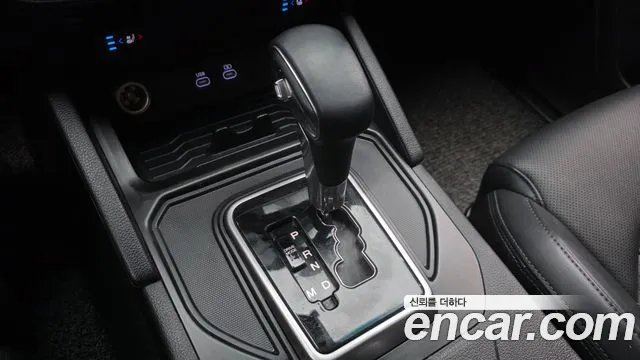 KG_Mobility_Ssangyong Rexton Новый Rexton Sport Дизель 2.2 4WD — Фото автомобиля 9
