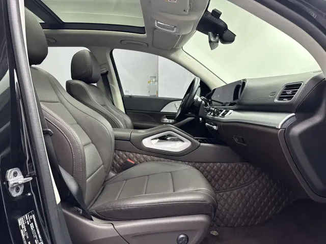 Mercedes-Benz GLE-Class — Фото автомобиля 13