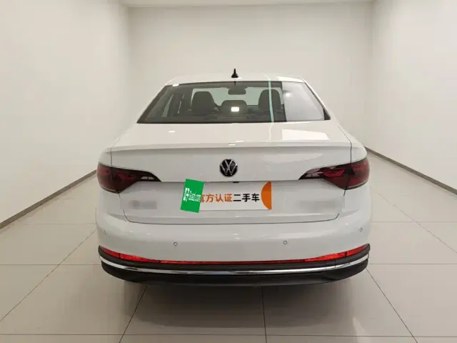 Volkswagen Sagitar — Фото автомобиля 5