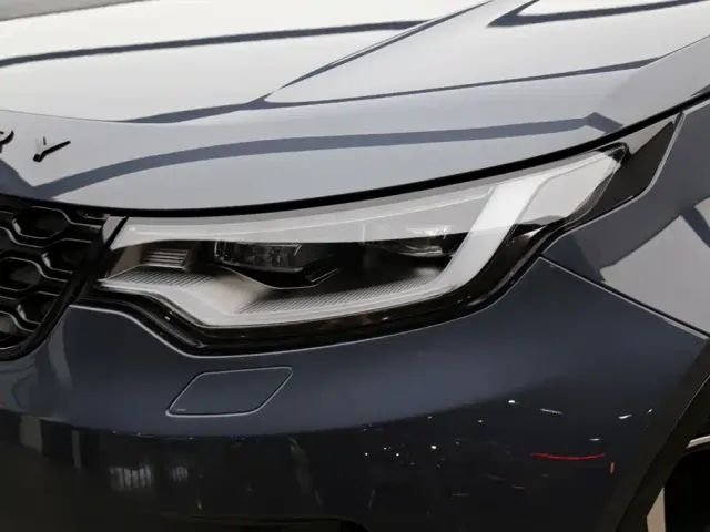 Land Rover Discovery — Фото автомобиля 25
