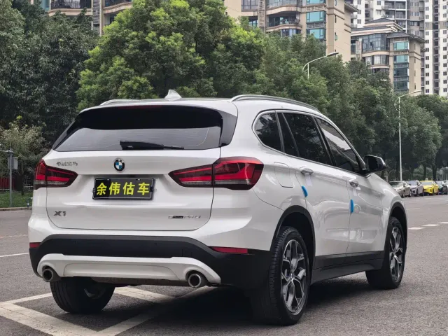 BMW X1 — Фото автомобиля 15