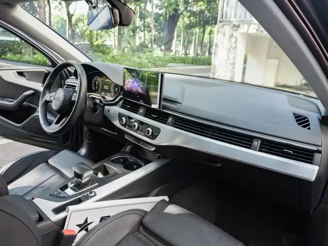 Audi A4L — Фото автомобиля 22