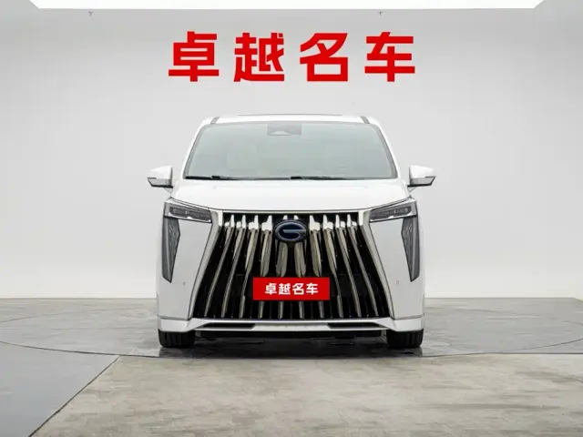 GAC Trumpchi M8 — Фото автомобиля 6