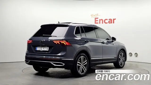 Volkswagen Tiguan Tiguan 2 поколение 2.0 TDI Prestige — Фото автомобиля 2