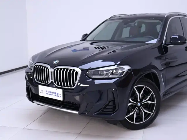 BMW X3 — Фото автомобиля 3
