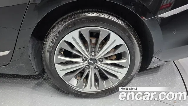 Kia K8 2.5 Бензин 2WD — Фото автомобиля 5