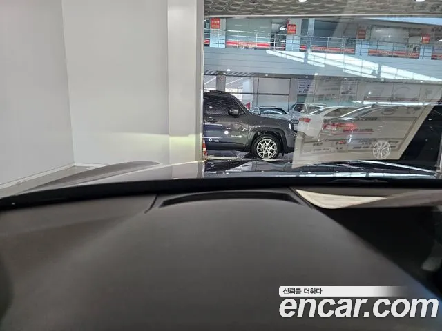 Genesis GV70 Electrified — Фото автомобиля 20