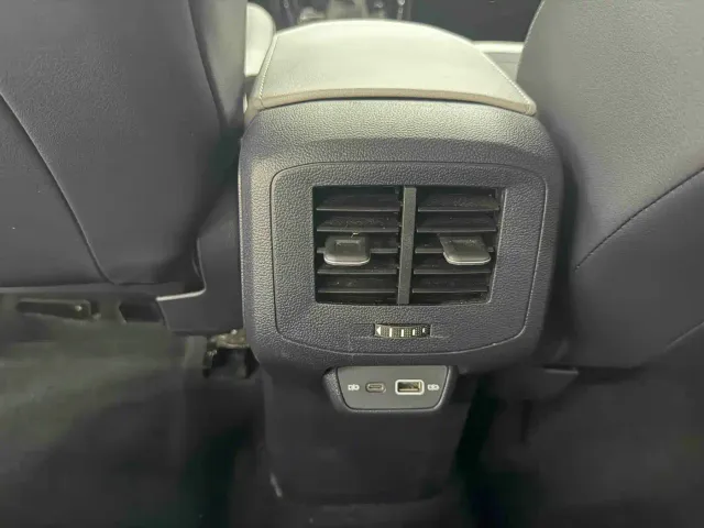 Volkswagen Tharu — Фото автомобиля 18