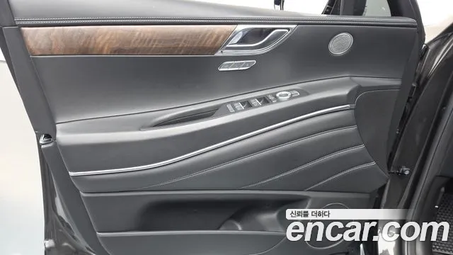 Genesis GV80 — Фото автомобиля 13