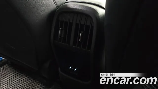 Hyundai Kona Kona (SX2) Бензин 1.6 турбо 2WD — Фото автомобиля 28