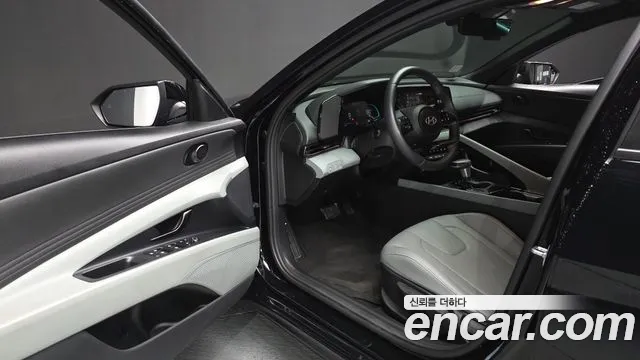 Hyundai AVANTE Modern — Фото автомобиля 10