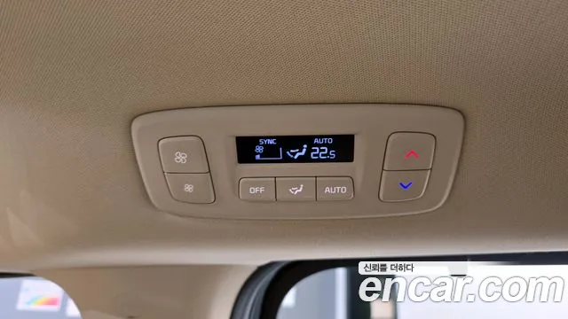 Kia Canival Carnival 4 поколение Дизель 11 мест Signature — Фото автомобиля 30