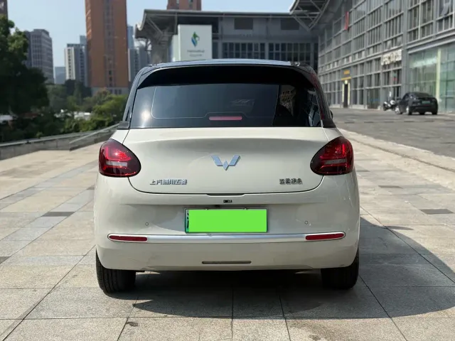 Wuling Bingo — Фото автомобиля 11
