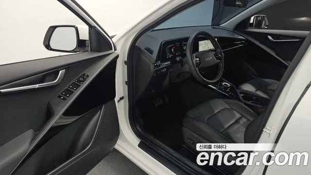 Kia Niro The All New Niro — Фото автомобиля 11