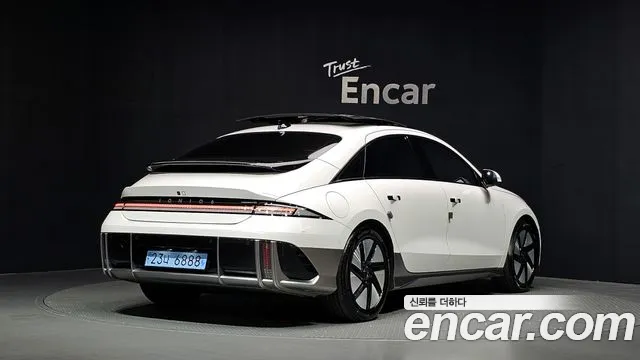 Hyundai Ioniq 6 — Фото автомобиля 2