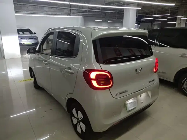 Wuling Hongguang Mini EV — Фото автомобиля 4