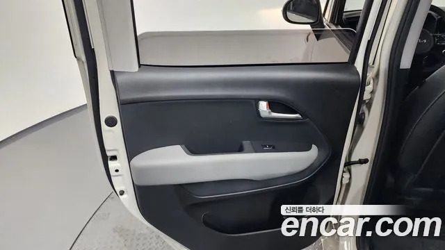 Kia RAY Новый Kia Ray Signature — Фото автомобиля 23