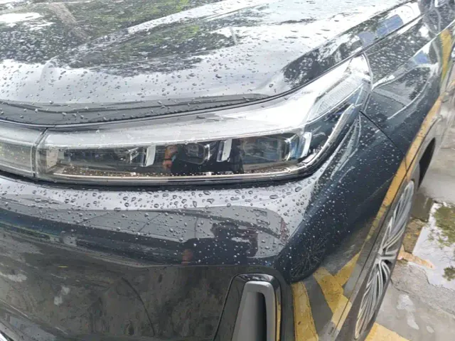 Geely Galaxy M9 — Фото автомобиля 23
