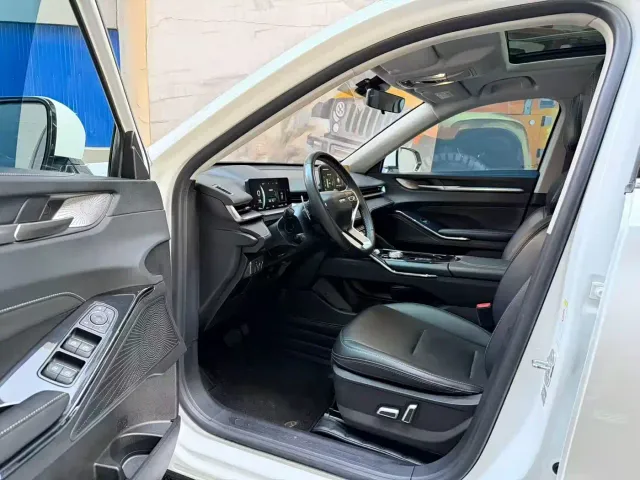 Haval H6 — Фото автомобиля 7