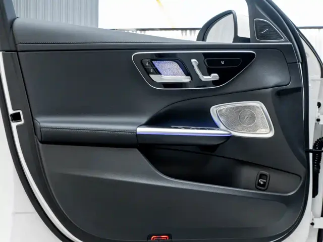 Mercedes-Benz C-Class — Фото автомобиля 21