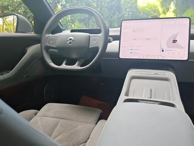 Nio ET5 Touring — Фото автомобиля 14