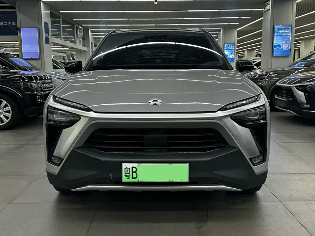 Nio ES8 — Фото автомобиля 2