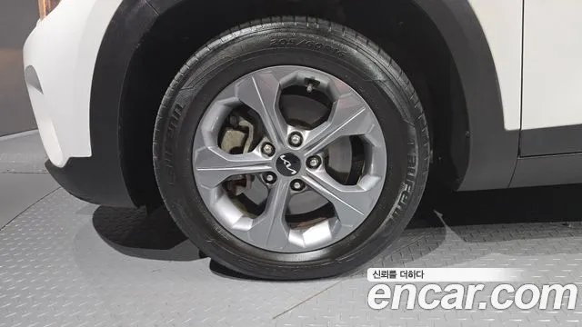 Kia Seltos — Фото автомобиля 5