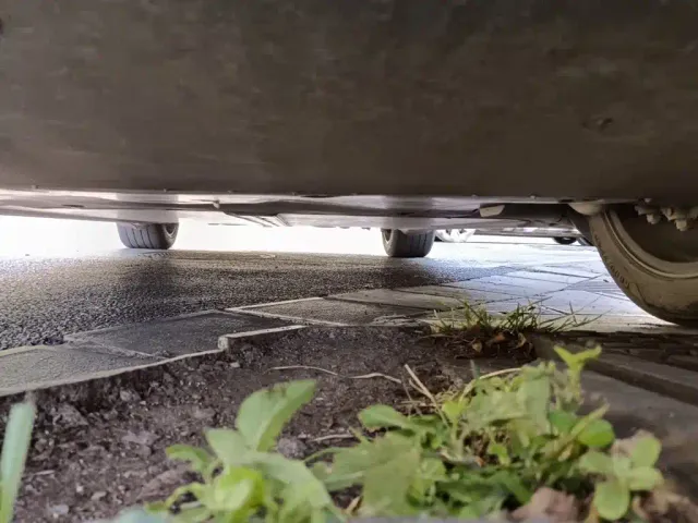 Tesla Model Y — Фото автомобиля 23