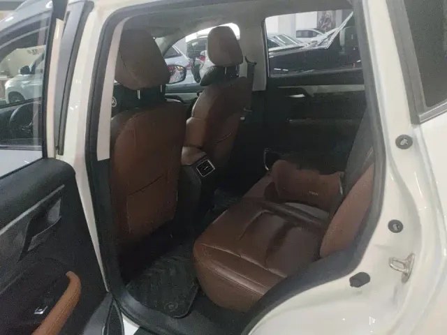 Geely Vision X6 — Фото автомобиля 7