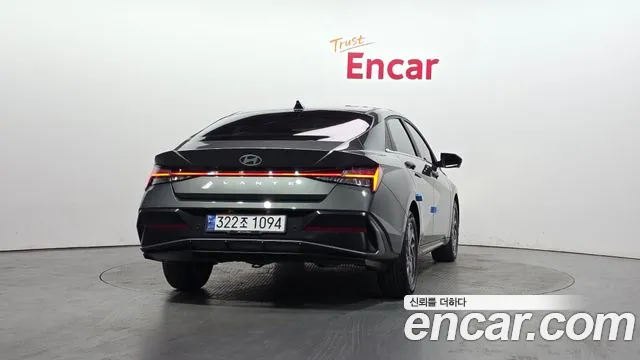 Hyundai AVANTE Новый Avante (CN7) — Фото автомобиля 4