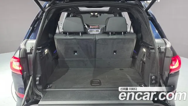 BMW X7 — Фото автомобиля 27