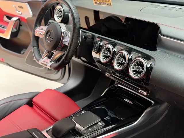 Mercedes-Benz A-Class AMG — Фото автомобиля 16