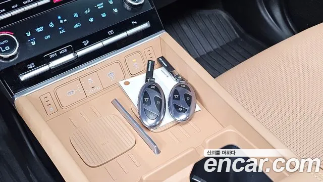 Hyundai Santa Fe — Фото автомобиля 20