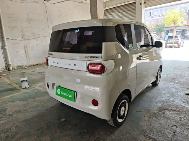 Wuling Hongguang Mini EV — Фото автомобиля 6