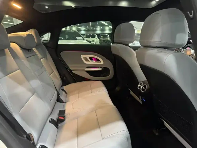 Mercedes-Benz CLA-Class — Фото автомобиля 14