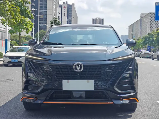 Changan UNI-T — Фото автомобиля 2