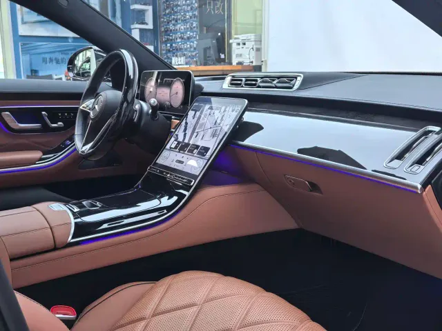 Mercedes-Benz Maybach S-Class — Фото автомобиля 13