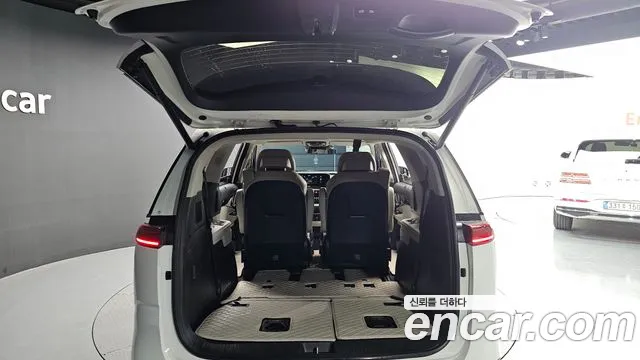 Kia Canival Carnival 4 поколение Бензин 7 мест Noblesse — Фото автомобиля 20