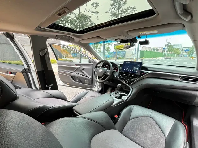 Toyota Camry — Фото автомобиля 17