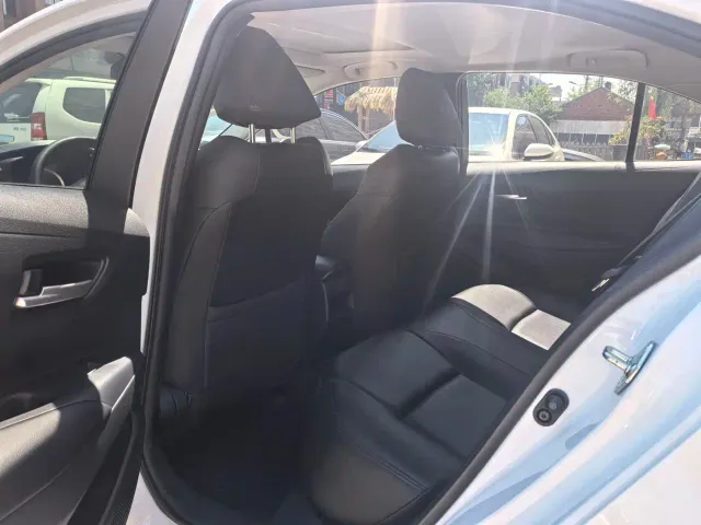 Toyota Corolla 2021 1.2T S-CVT Elite PLUS Edition — Фото автомобиля 8