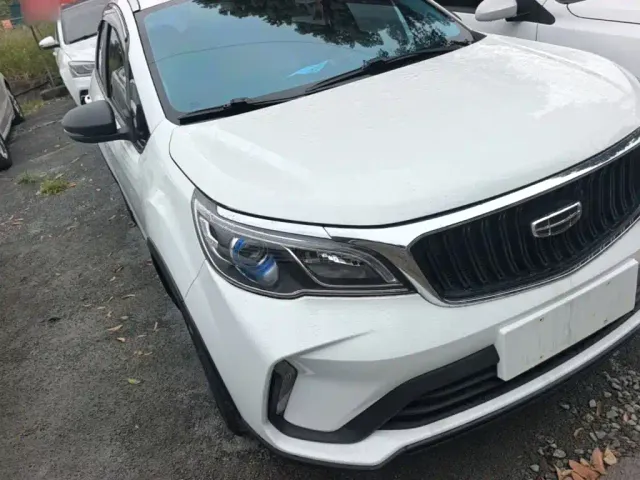 Geely Vision X3 — Фото автомобиля 3