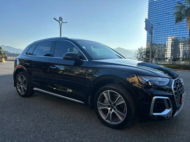 Audi Q5L — Фото автомобиля 3