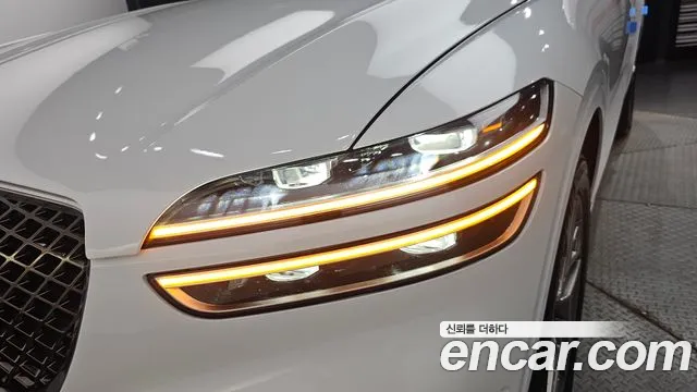 Genesis GV70 — Фото автомобиля 7