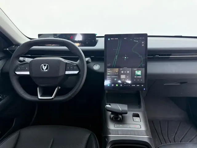 Changan Eado — Фото автомобиля 4
